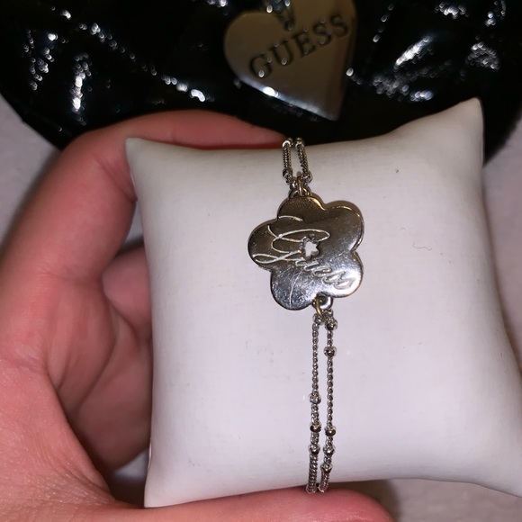 silver guess bracelet 🤍 - Picture 4 of 4
